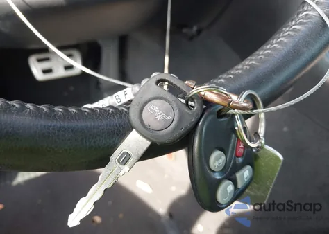 2003 Chevrolet Corvette из США, поврежденный, VIN 1G1YY22G435131031